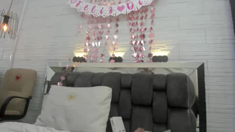 Zenda Evans online show from 02-07-26, 10:30