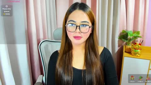 Snapshot of zendaya_amore chatting on 12-03-24, 07:22 Zendaya online show from 12-03-24, 07:22