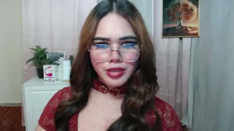 Snapshot of zendaya_amore chatting on 12-09-24, 01:51 Zendaya online show from 12-09-24, 01:51