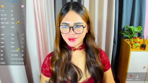 Snapshot of zendaya_amore chatting on 12-14-24, 07:51 Zendaya online show from 12-14-24, 07:51