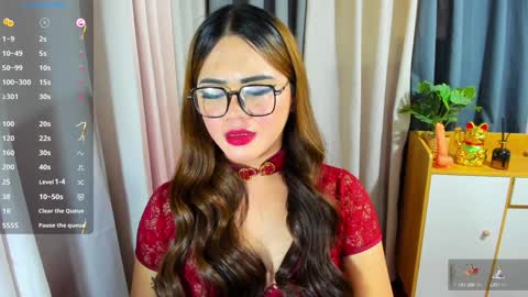 Snapshot of zendaya_amore chatting on 12-15-24, 04:40 Zendaya online show from 12-15-24, 04:40