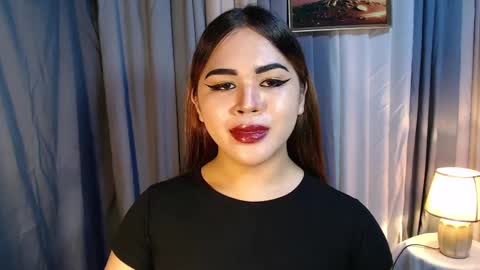 Snapshot of zendaya_amore chatting on 03-11-25, 04:10 Zendaya online show from 03-11-25, 04:10