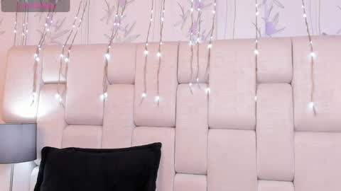 Snapshot of zendayagreey chatting on 12-29-24, 09:30 Zendaya online show from 12-29-24, 09:30