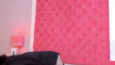 Snapshot of zendayagreey chatting on 01-11-25, 08:43 Zendaya online show from 01-11-25, 08:43