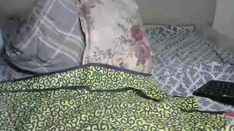 Snapshot of zendayah47 chatting on 03-07-26, 12:02 Caramel online show from 03-07-26, 12:02