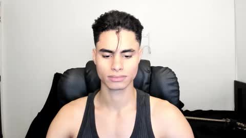 zenzhu online show from 12-14-25, 04:29