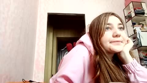 zeniabrossoit online show from 03-25-26, 07:25