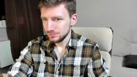 Snapshot of zepanl chatting on 02-27-25, 04:31 Andrew online show from 02-27-25, 04:31