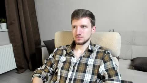 Snapshot of zepanl chatting on 10-16-25, 10:33 Andrew online show from 10-16-25, 10:33