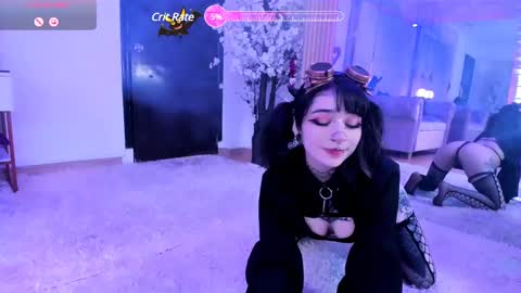    online show from 03-11-25, 02:18