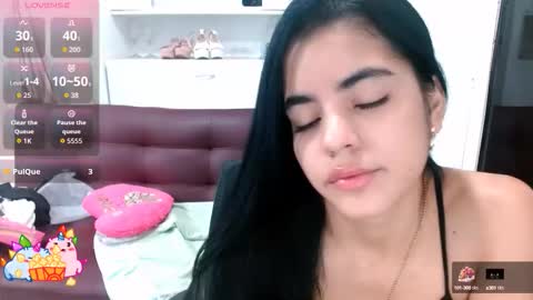 Snapshot of zephyro6 chatting on 10-10-25, 02:38 zephyro online show from 10-10-25, 02:38