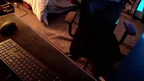 Snapshot of zerces111 chatting on 12-09-24, 12:45 Zerces online show from 12-09-24, 12:45