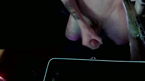 Snapshot of zerces111 chatting on 01-05-25, 12:31 Zerces online show from 01-05-25, 12:31