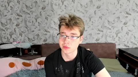 Ethan online show from 06-03-26, 03:20