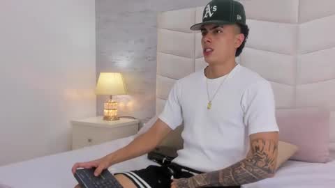 Sebas online show from 10-09-25, 03:59