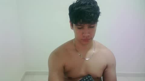 zeus_183 online show from 03-21-26, 08:19