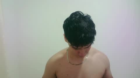 zeus_183 online show from 04-10-26, 08:52