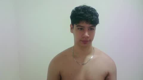 zeus_183 online show from 04-28-26, 04:28