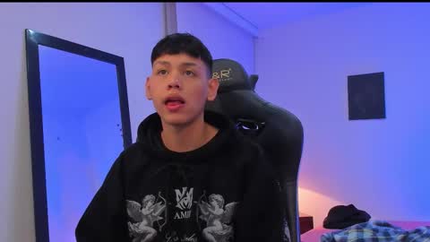 zeus_blaze online show from 09-20-25, 07:53