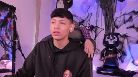 zeus_blaze online show from 10-06-25, 12:13