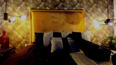 zeus online show from 01-18-25, 12:04