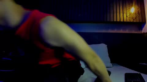 zeus online show from 02-09-25, 05:08