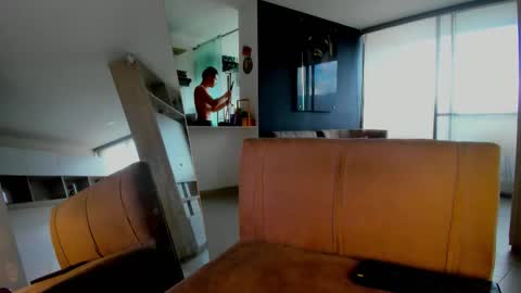 Snapshot of zeusjeff chatting on 11-30-25, 07:51 zeus online show from 11-30-25, 07:51