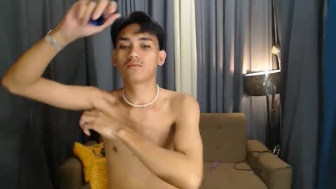 zavier skinny asian online show from 03-09-26, 10:14