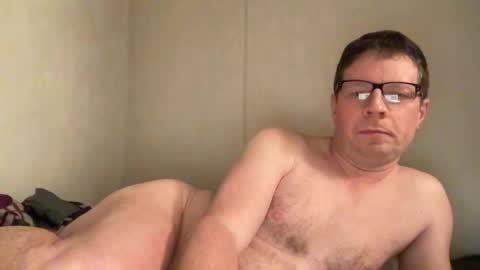 Snapshot of zgibnam chatting on 11-18-25, 03:12 zgibnam online show from 11-18-25, 03:12