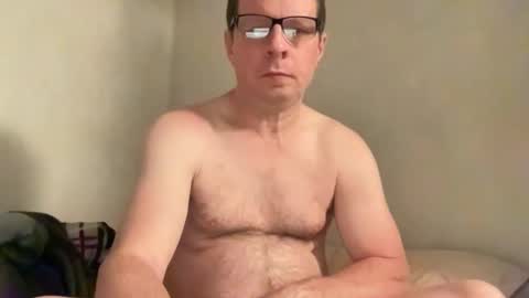 Snapshot of zgibnam chatting on 12-14-25, 03:01 zgibnam online show from 12-14-25, 03:01