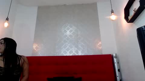 ZHAMIRA  ANDRES online show from 01-28-25, 08:36