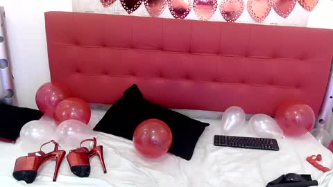 ZHAMIRA  ANDRES online show from 02-14-25, 01:34