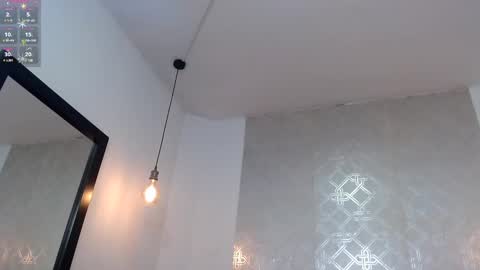 ZHAMIRA  ANDRES online show from 02-16-25, 07:38