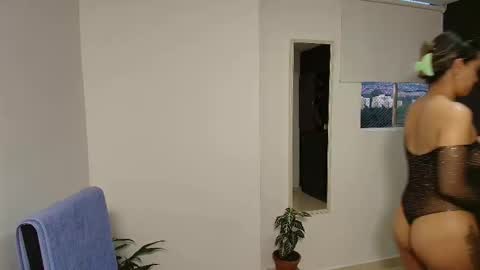 Zhara online show from 11-23-25, 10:59