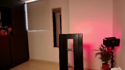 Zhara online show from 07-28-26, 12:23