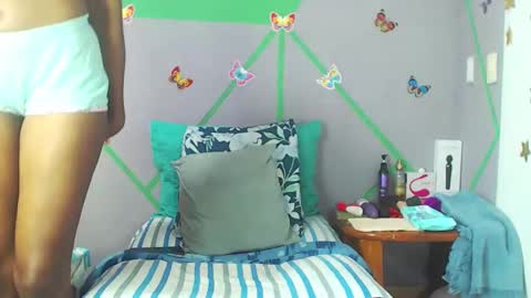 Snapshot of zharick_smithx chatting on 12-07-24, 06:43 zharick online show from 12-07-24, 06:43