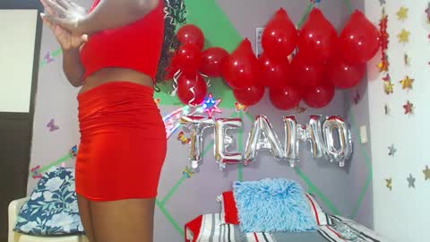 Snapshot of zharick_smithx chatting on 02-15-25, 02:58 zharick online show from 02-15-25, 02:58