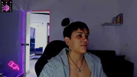 zhoestrong online show from 01-09-25, 01:13