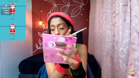 Zia Green online show from 12-24-24, 11:17