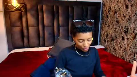 Zia Green online show from 05-12-26, 12:35