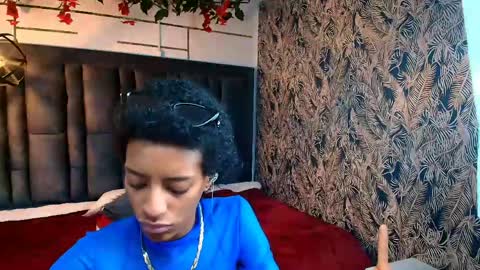 Zia Green online show from 05-19-26, 01:28