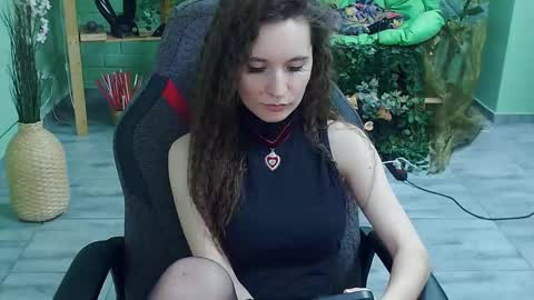 zianichols online show from 03-06-25, 11:09