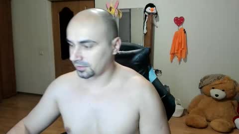 Ziesh online show from 11-23-25, 09:03