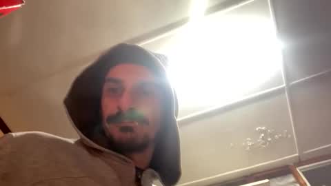 Snapshot of ziggy22113 chatting on 11-11-25, 11:54 ziggy22113 online show from 11-11-25, 11:54