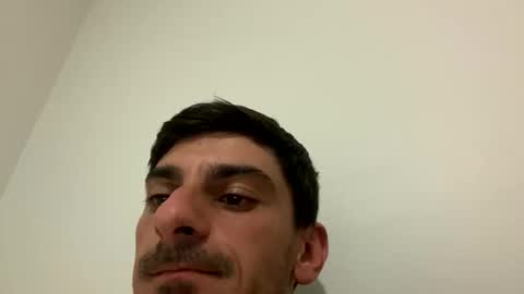 Snapshot of ziggy22113 chatting on 02-18-26, 01:07 ziggy22113 online show from 02-18-26, 01:07