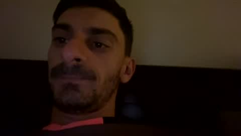 Snapshot of ziggy22113 chatting on 03-18-26, 05:27 ziggy22113 online show from 03-18-26, 05:27