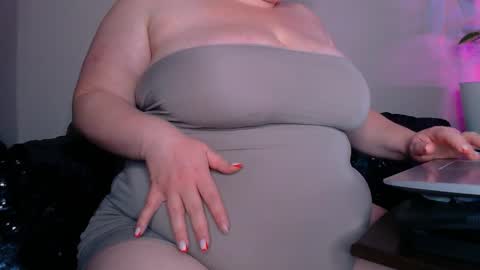 zinacorleone online show from 04-24-26, 08:22