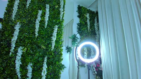 Galli online show from 12-25-24, 12:48