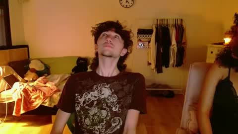 Snapshot of zipdown_ chatting on 03-03-25, 11:24 zipdown online show from 03-03-25, 11:24