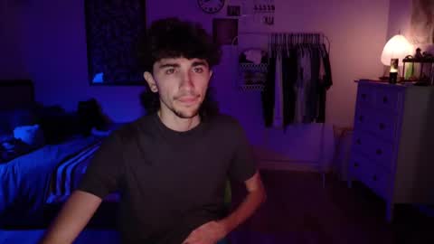 Snapshot of zipdown_ chatting on 09-28-25, 03:23 zipdown online show from 09-28-25, 03:23